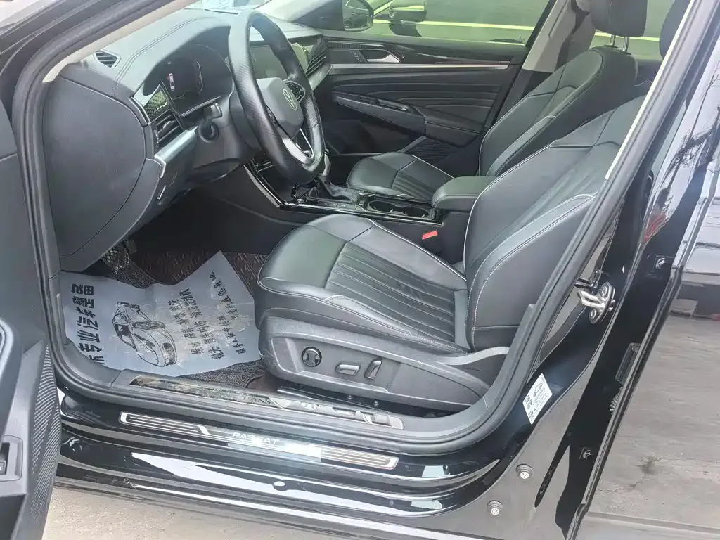Volkswagen Passat — фото 8