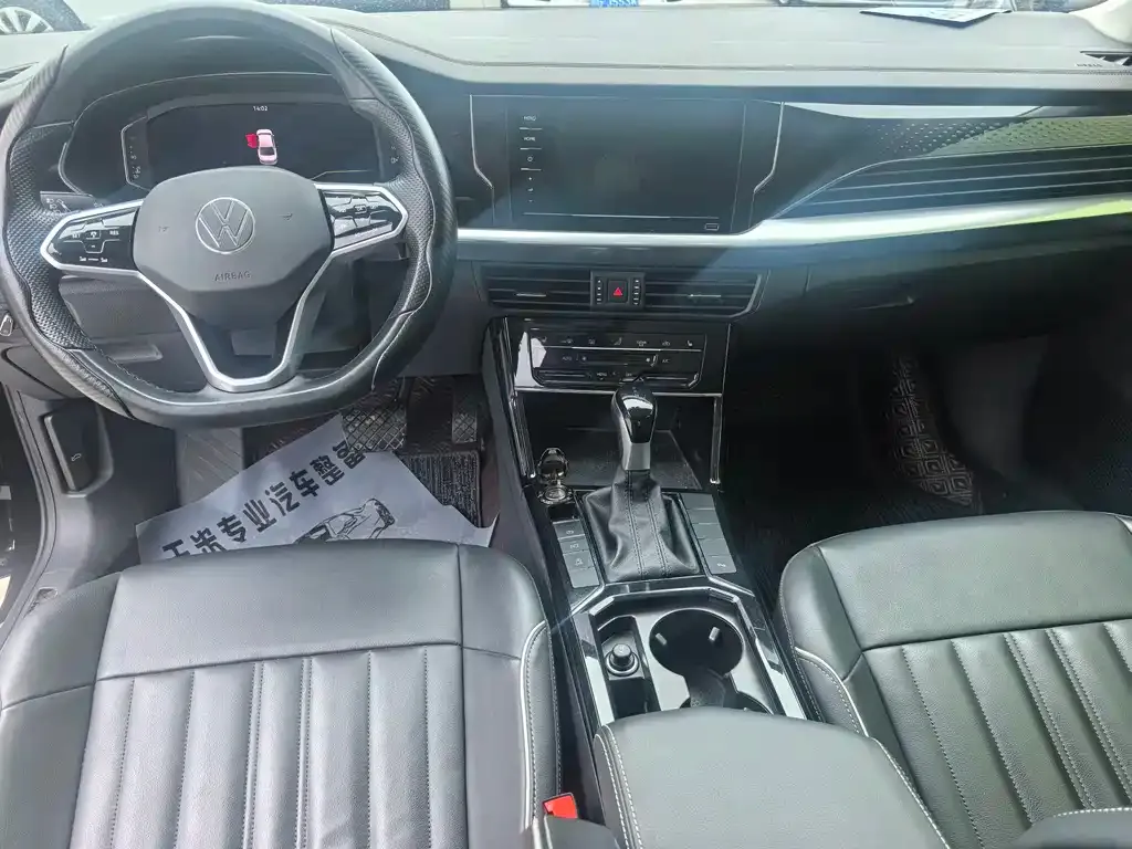 Volkswagen Passat — фото 6