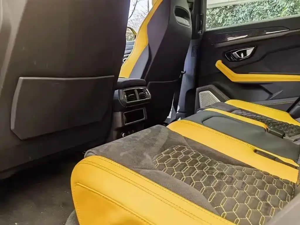 Lamborghini Urus — фото 5