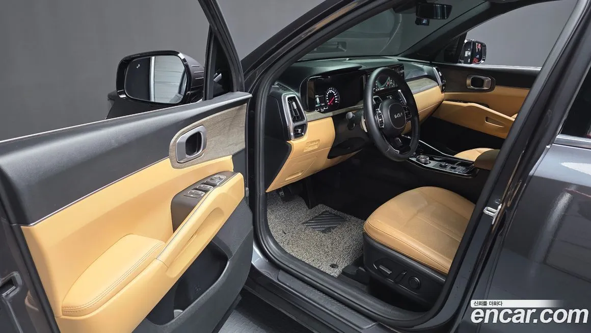Kia Sorento — фото 4