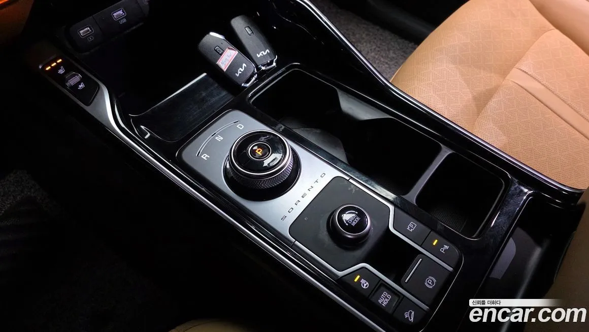 Kia Sorento — фото 10