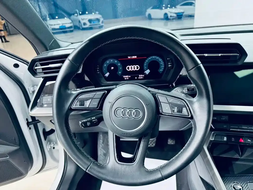 Audi A3 — фото 9