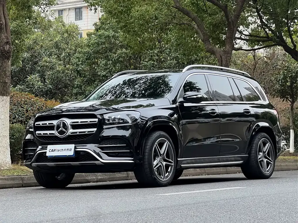 Mercedes-Benz GLS — фото 1