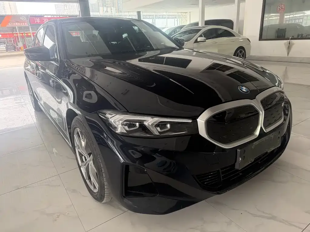 BMW i3 — фото 3