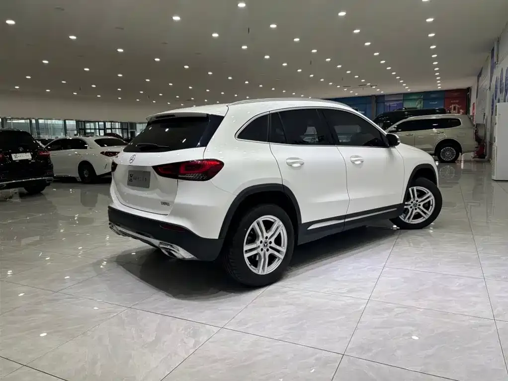 Mercedes-Benz GLA — фото 2