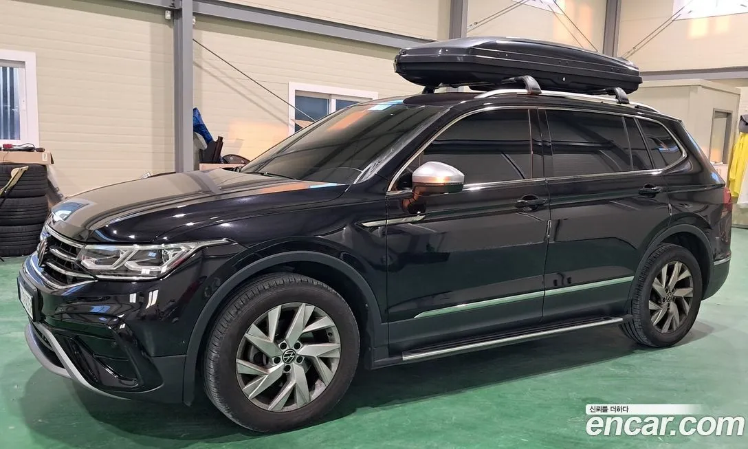 Volkswagen Tiguan — фото 6