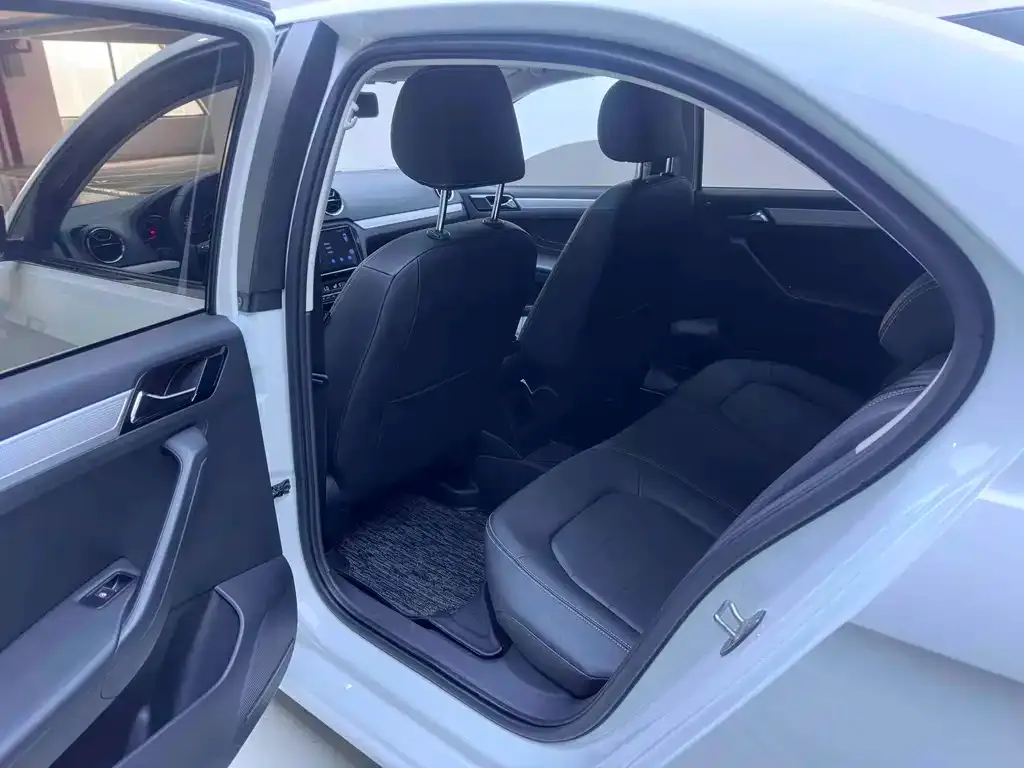 Jetta VA3 — фото 10