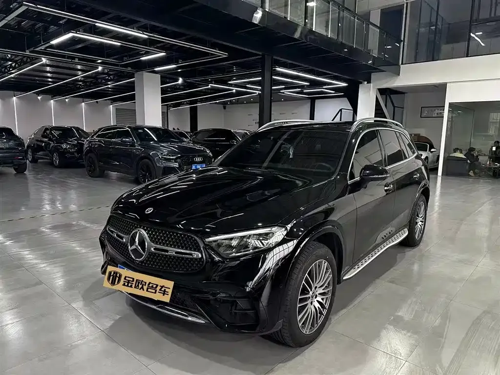 Mercedes-Benz GLC — фото 1