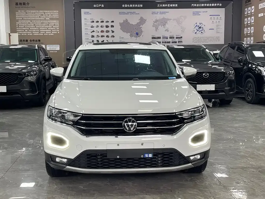 Volkswagen T-Roc — фото 5