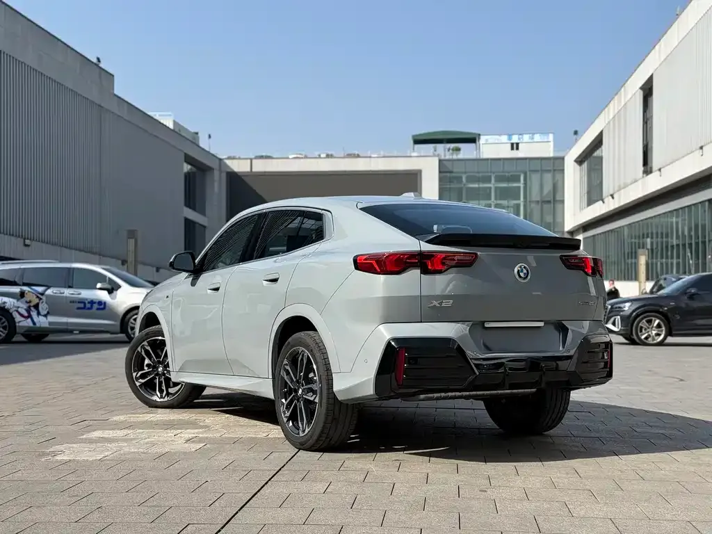 BMW X2 (Import) — фото 7