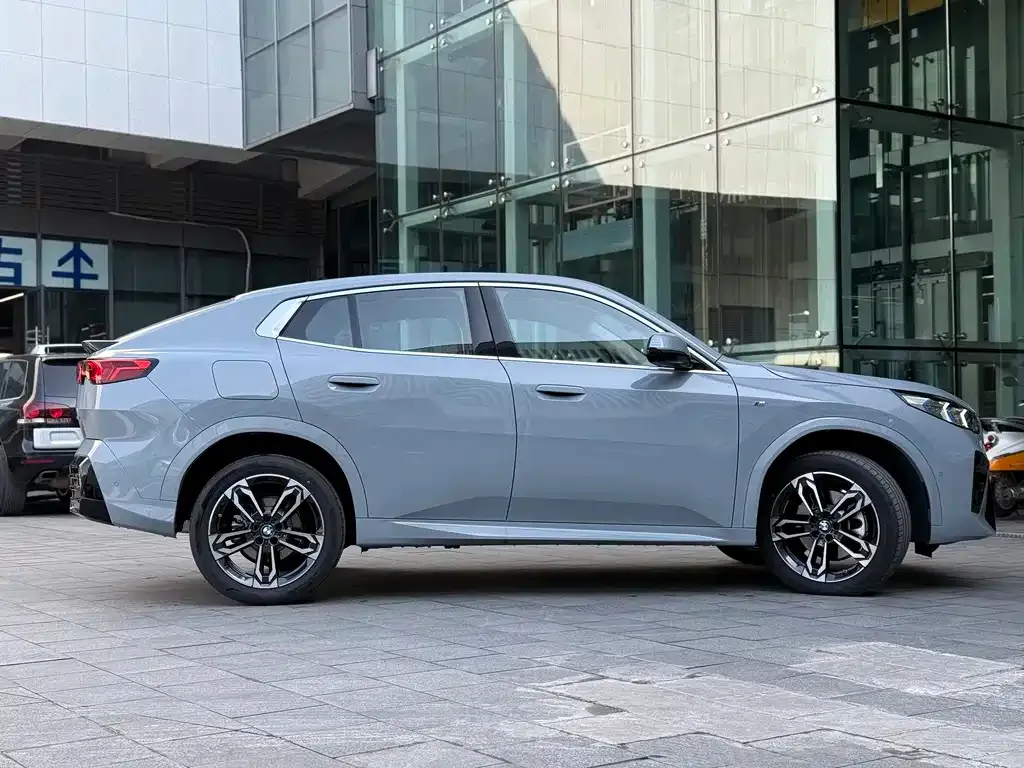 BMW X2 (Import) — фото 5