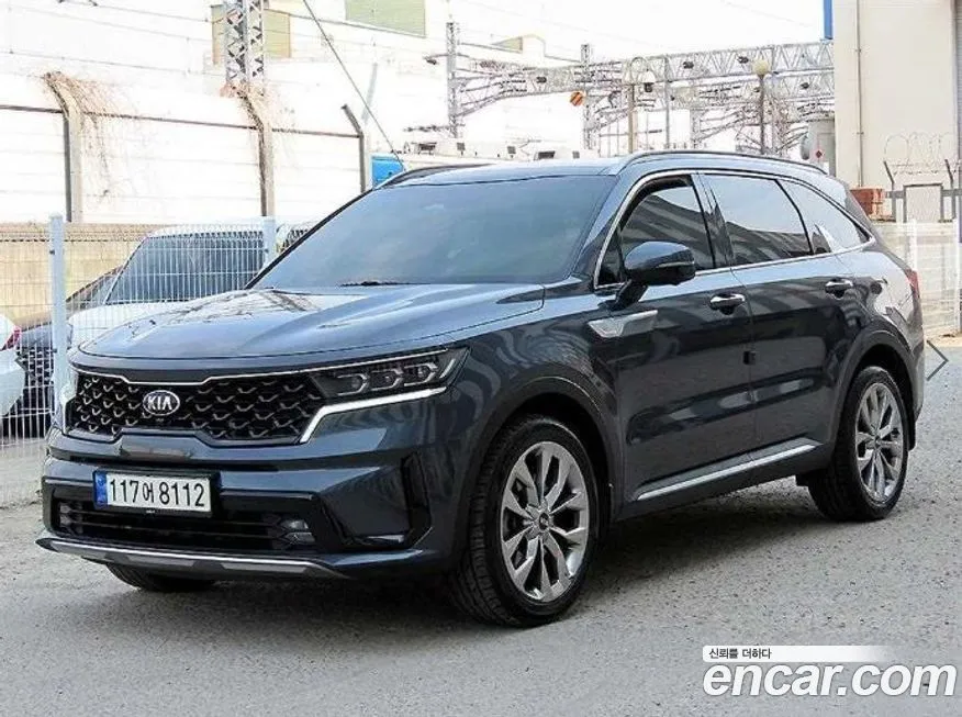 Kia Sorento — фото 6