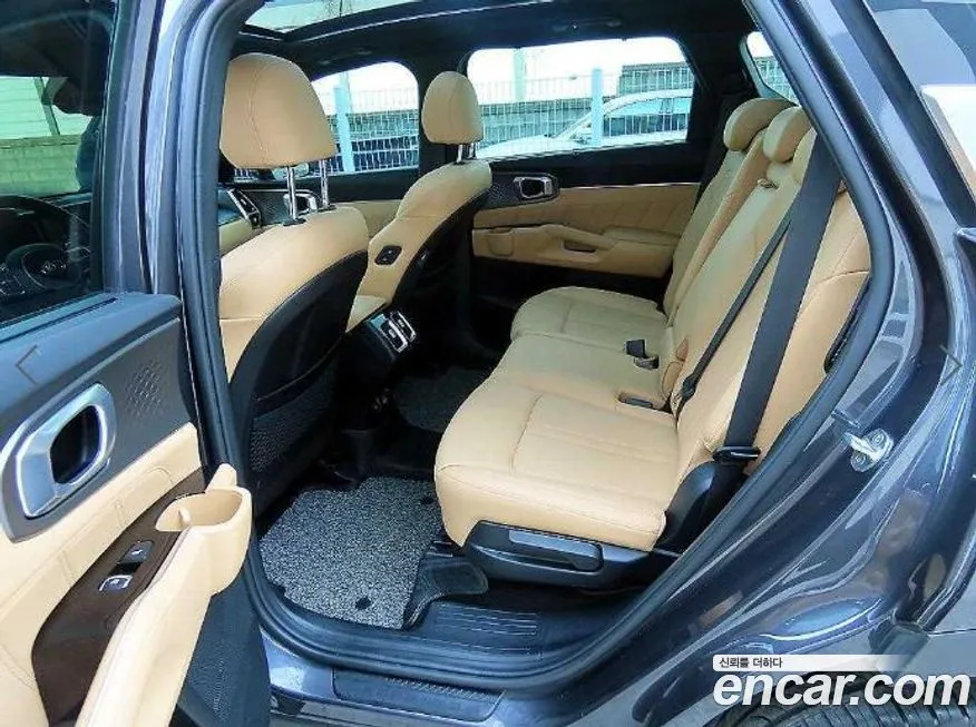Kia Sorento — фото 2
