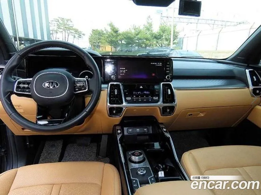 Kia Sorento — фото 4
