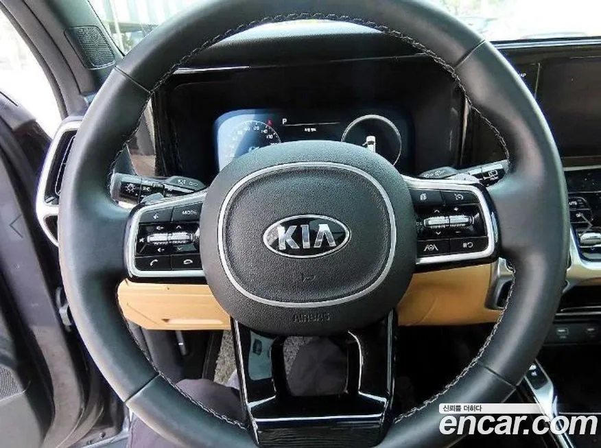 Kia Sorento — фото 3