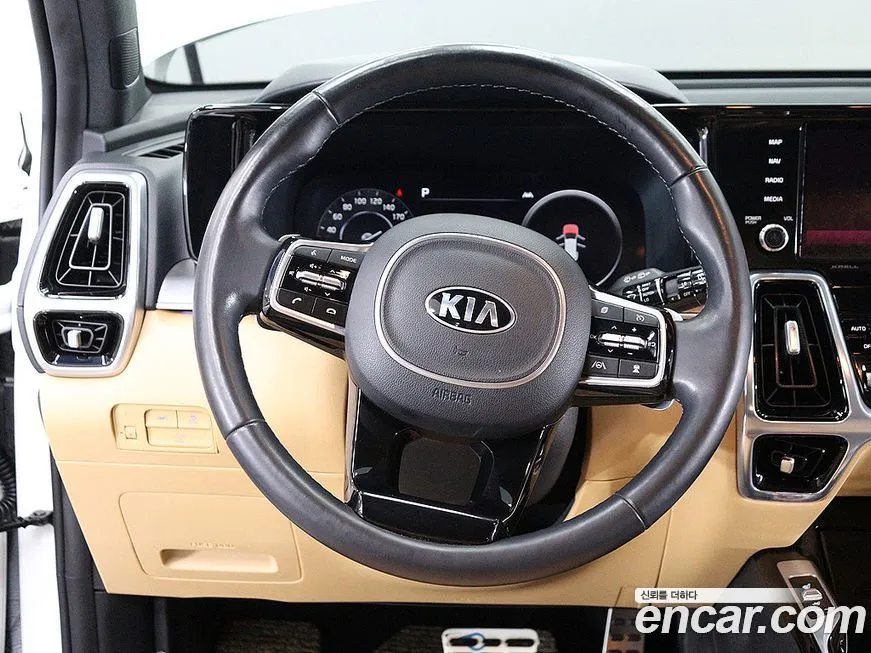 Kia Sorento — фото 3