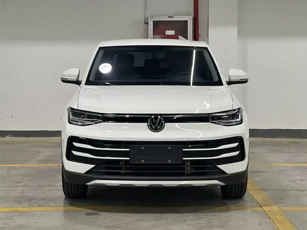 Volkswagen Tharu — фото 2