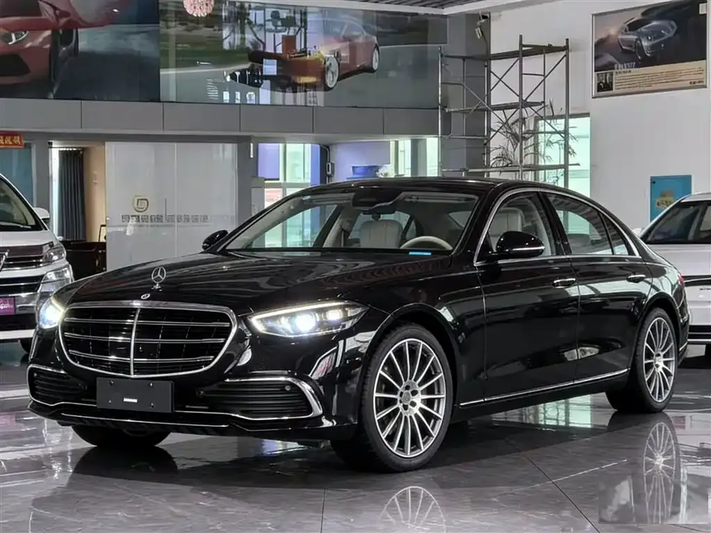 Mercedes-Benz S-Class — фото 1