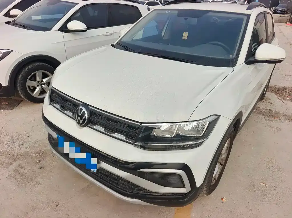 Volkswagen T-Cross — фото 1