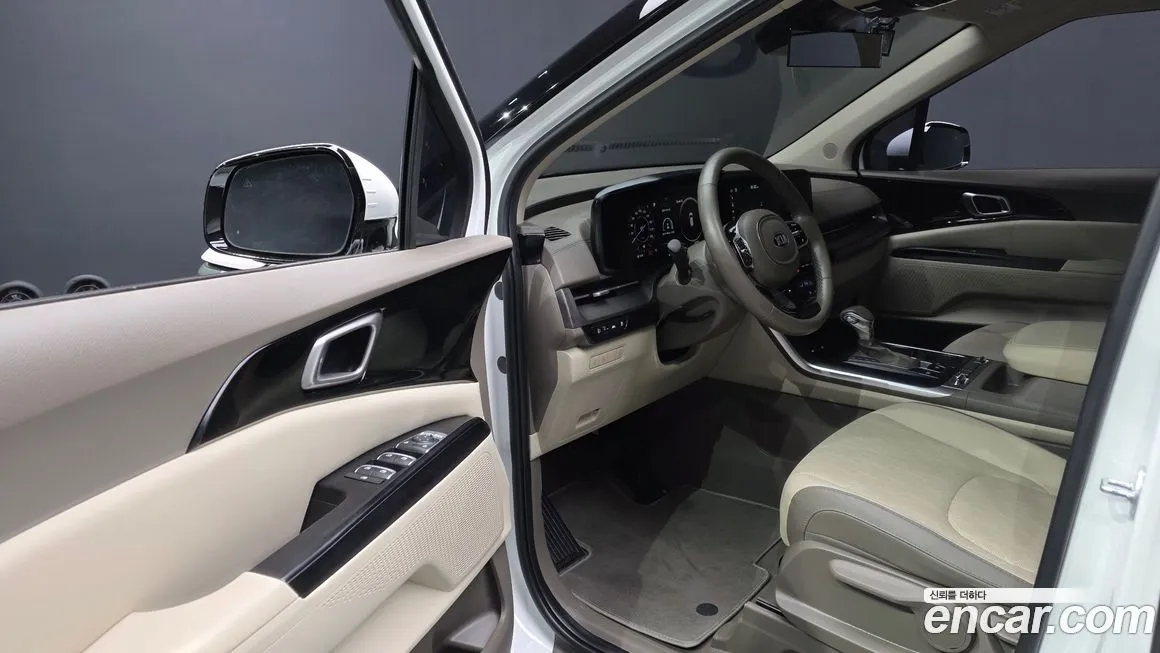 Kia Carnival — фото 2