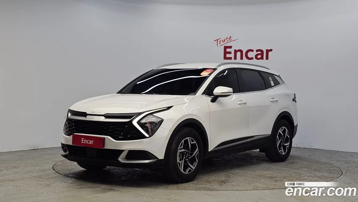 Kia Sportage — фото 1