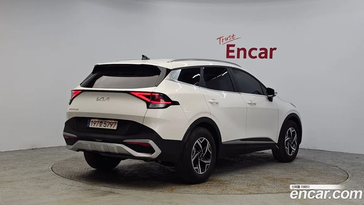 Kia Sportage — фото 5