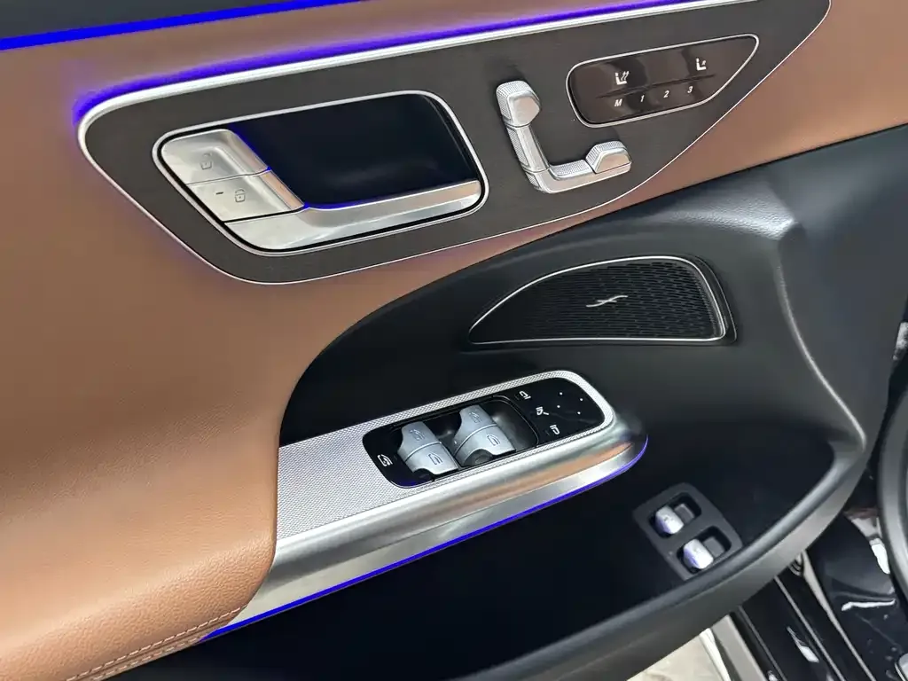 Mercedes-Benz E-Class New Energy — фото 4