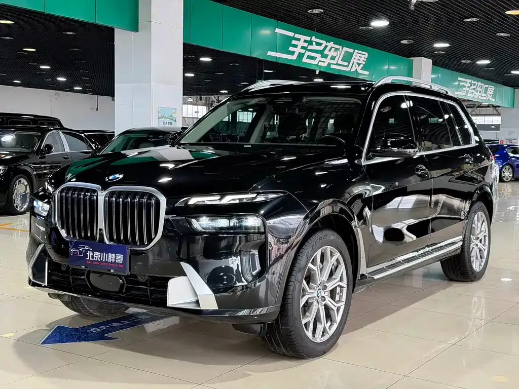 BMW X7 — фото 1
