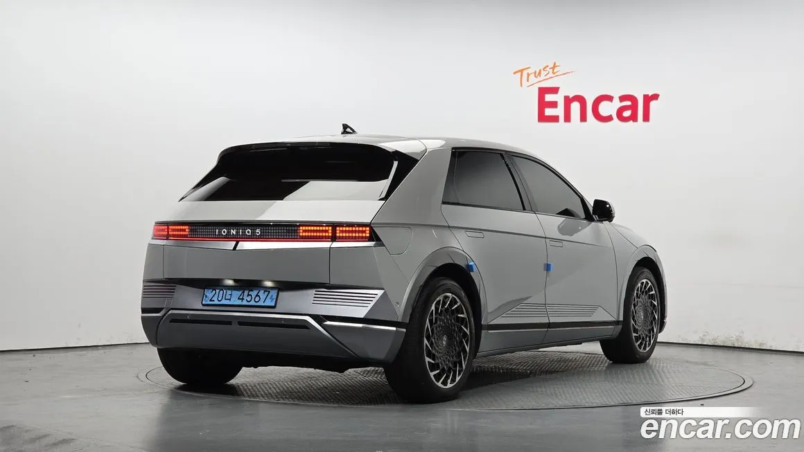 Hyundai Ioniq5 — фото 2