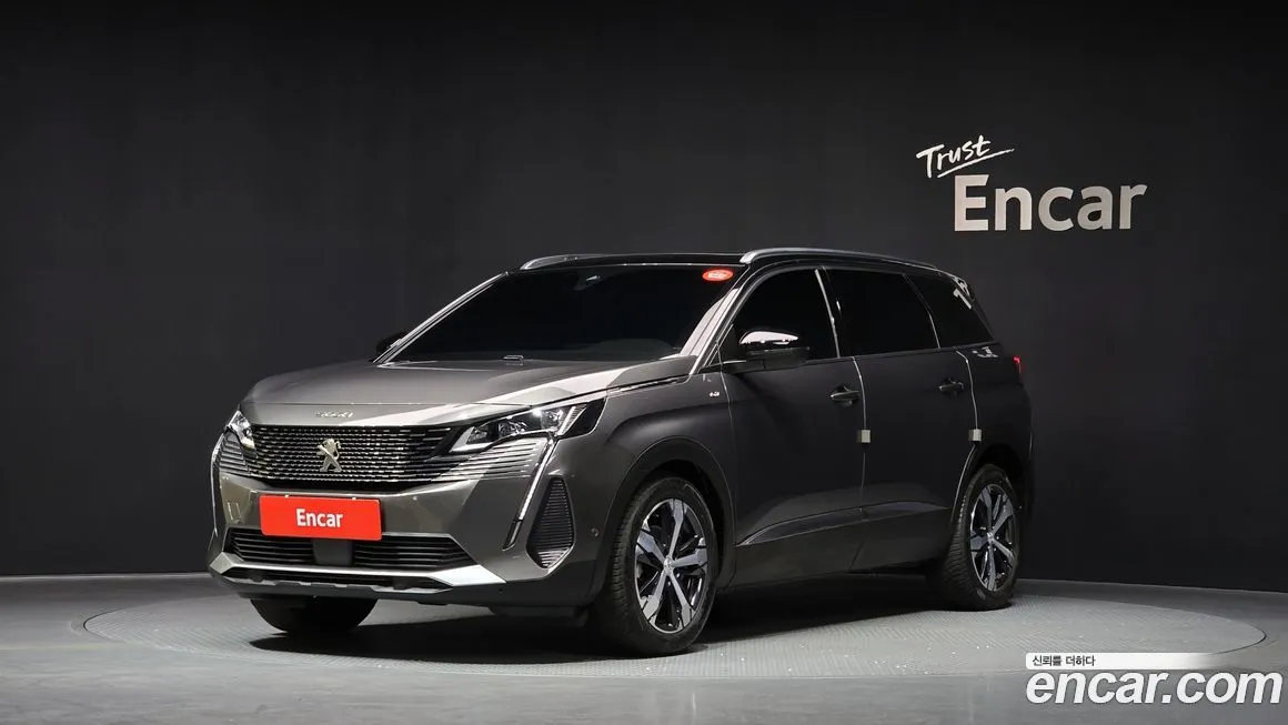 Peugeot 5008 — фото 1