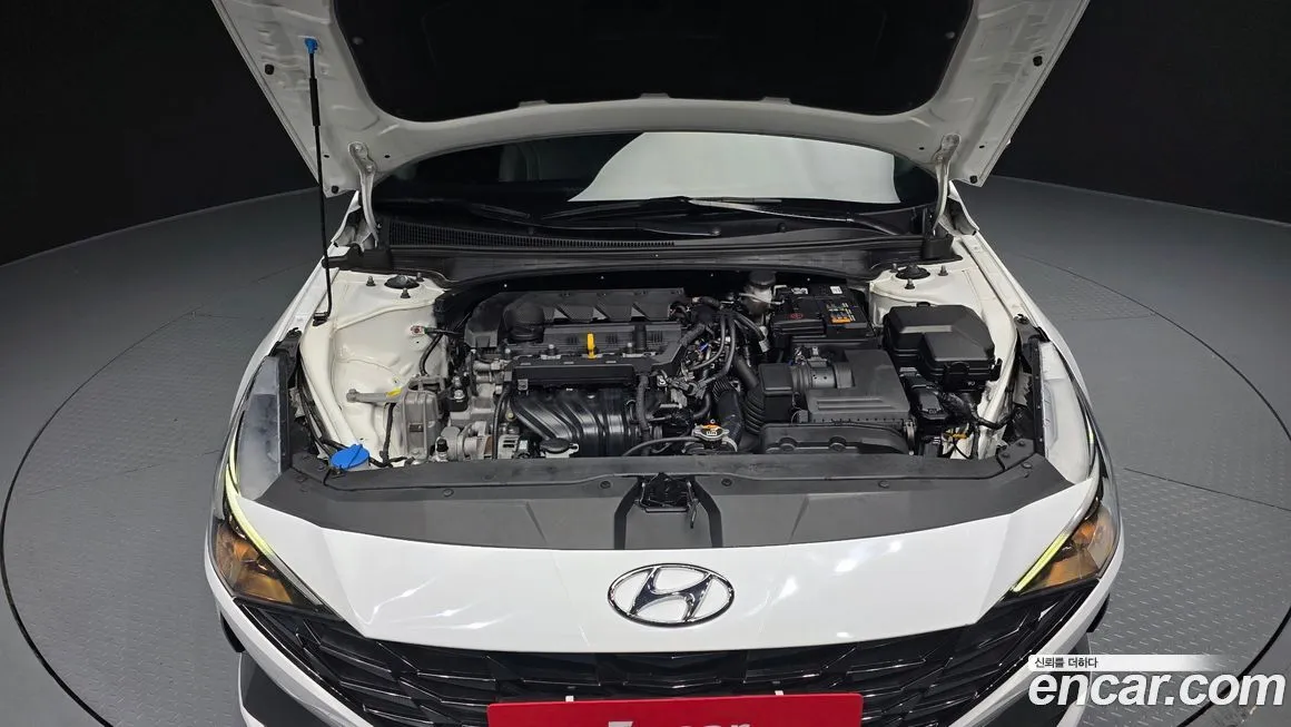 Hyundai AVANTE — фото 5