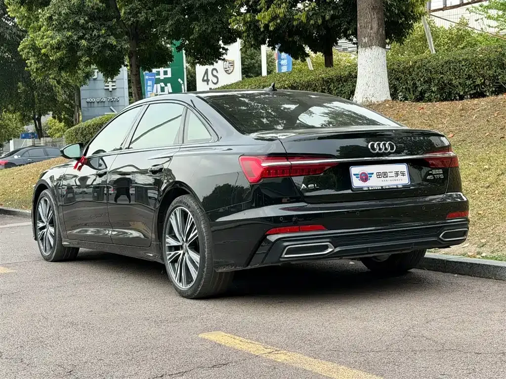 Audi A6L — фото 7