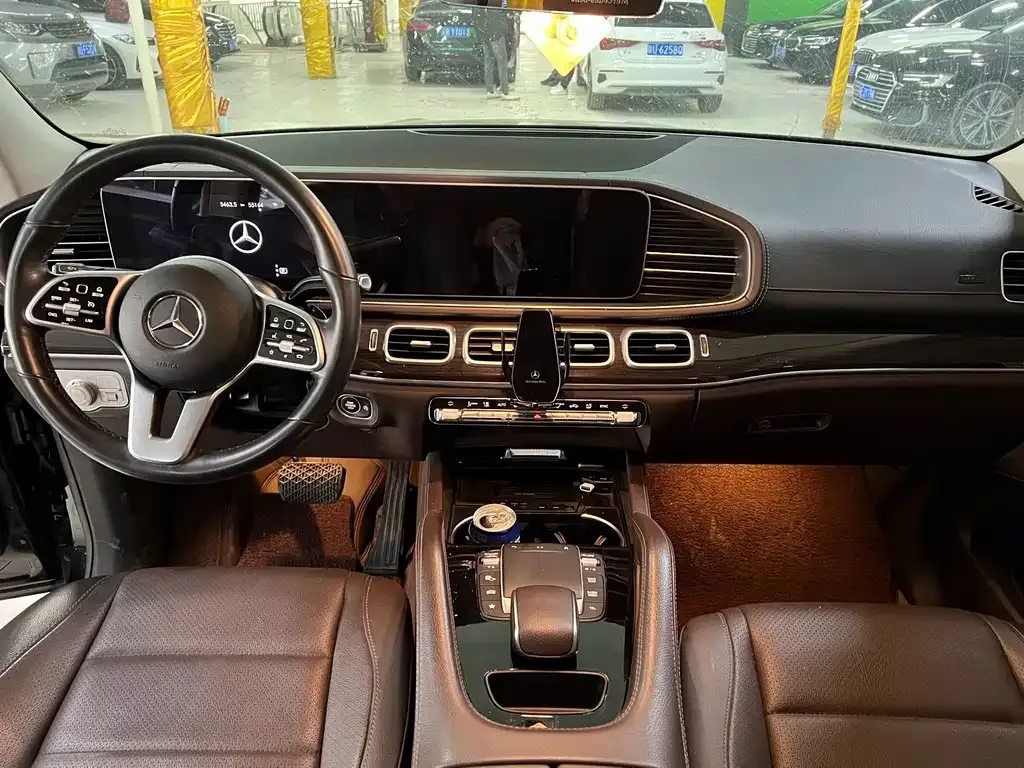 Mercedes-Benz GLE — фото 9