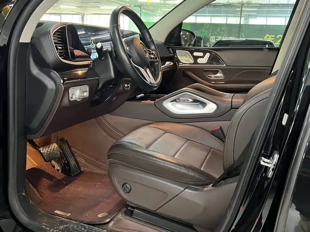 Mercedes-Benz GLE — фото 4