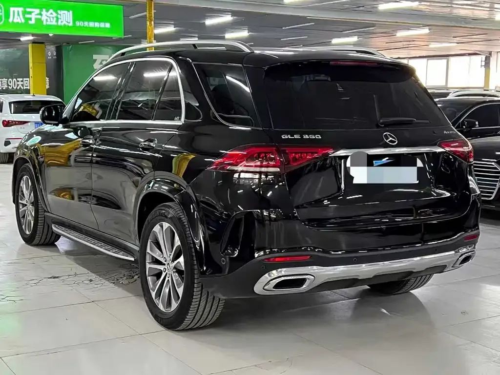 Mercedes-Benz GLE — фото 8