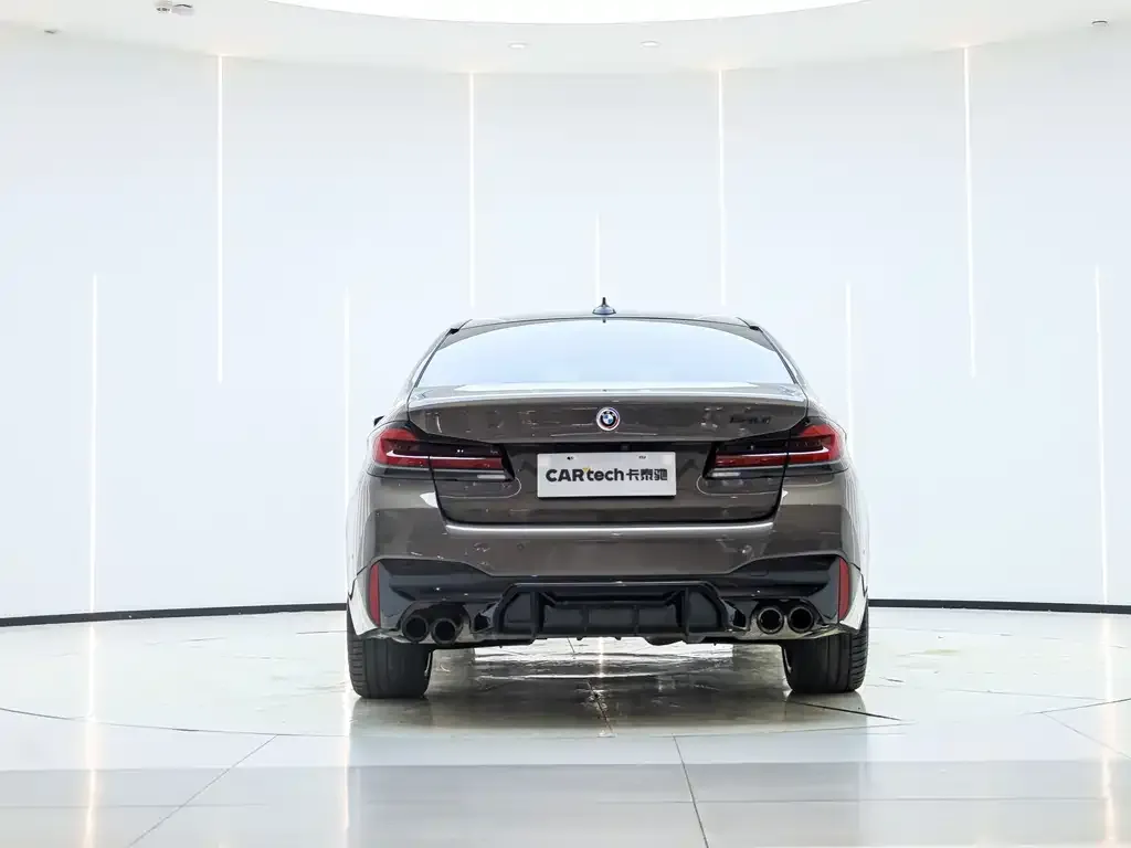 BMW 5 Series (Import) — фото 6