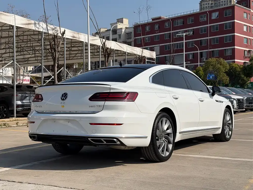 Volkswagen CC — фото 5