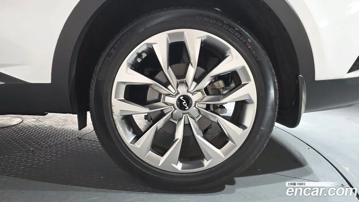 Kia Sorento — фото 9