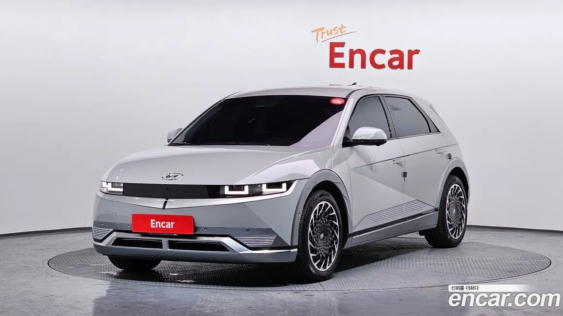 Hyundai Ioniq5 — фото 1