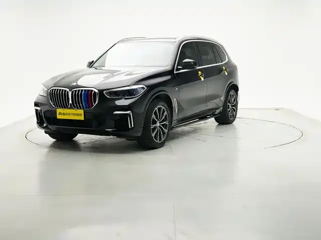 BMW X5 — фото 1