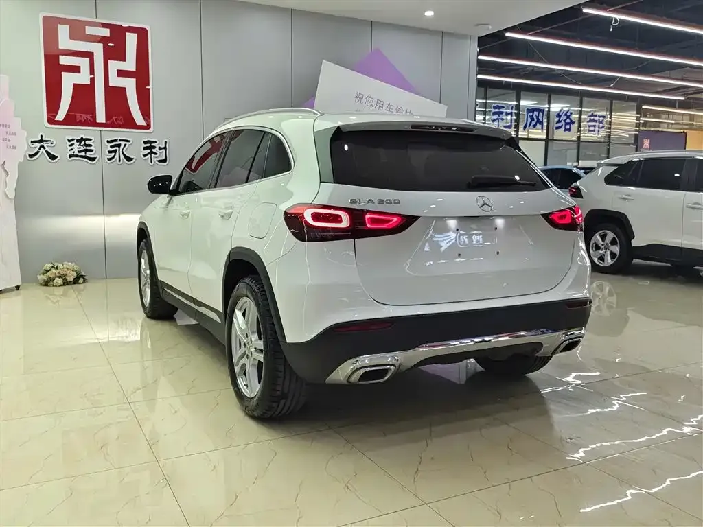 Mercedes-Benz GLA — фото 9