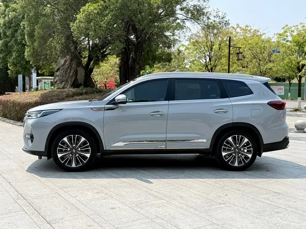 Chery Tiggo 8 PRO — фото 10