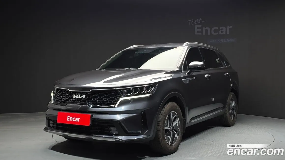 Kia Sorento — фото 1