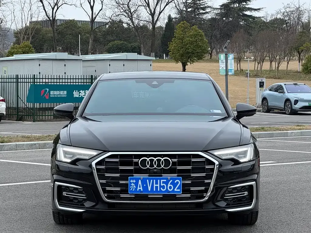 Audi A6L — фото 10