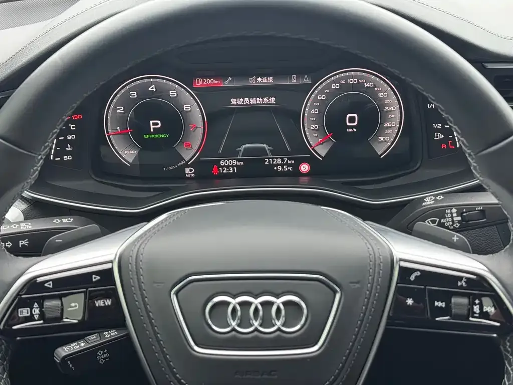 Audi A6L — фото 5