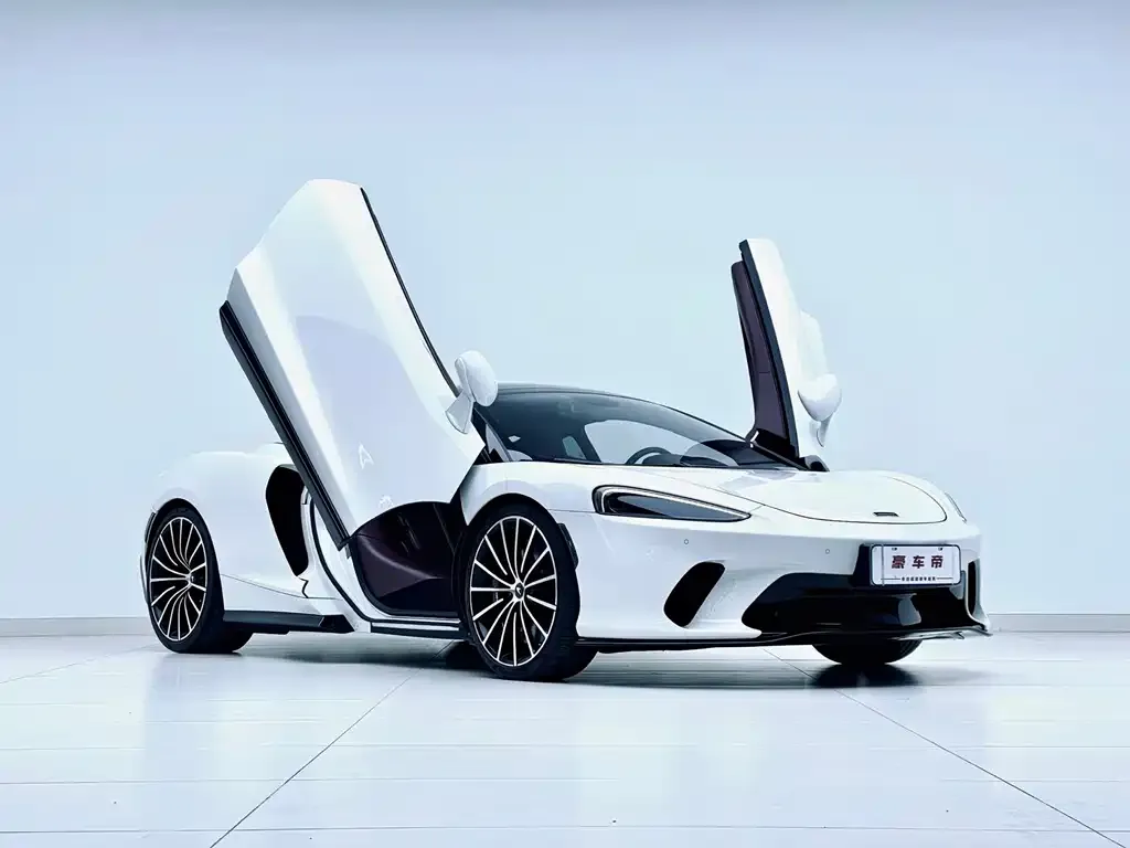 McLaren GT — фото 7