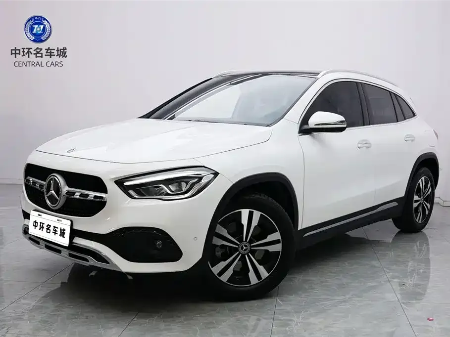 Mercedes-Benz GLA — фото 1