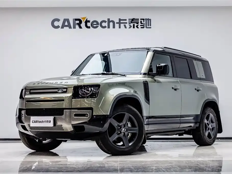 Land Rover Defender — фото 1