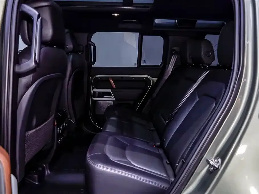 Land Rover Defender — фото 4