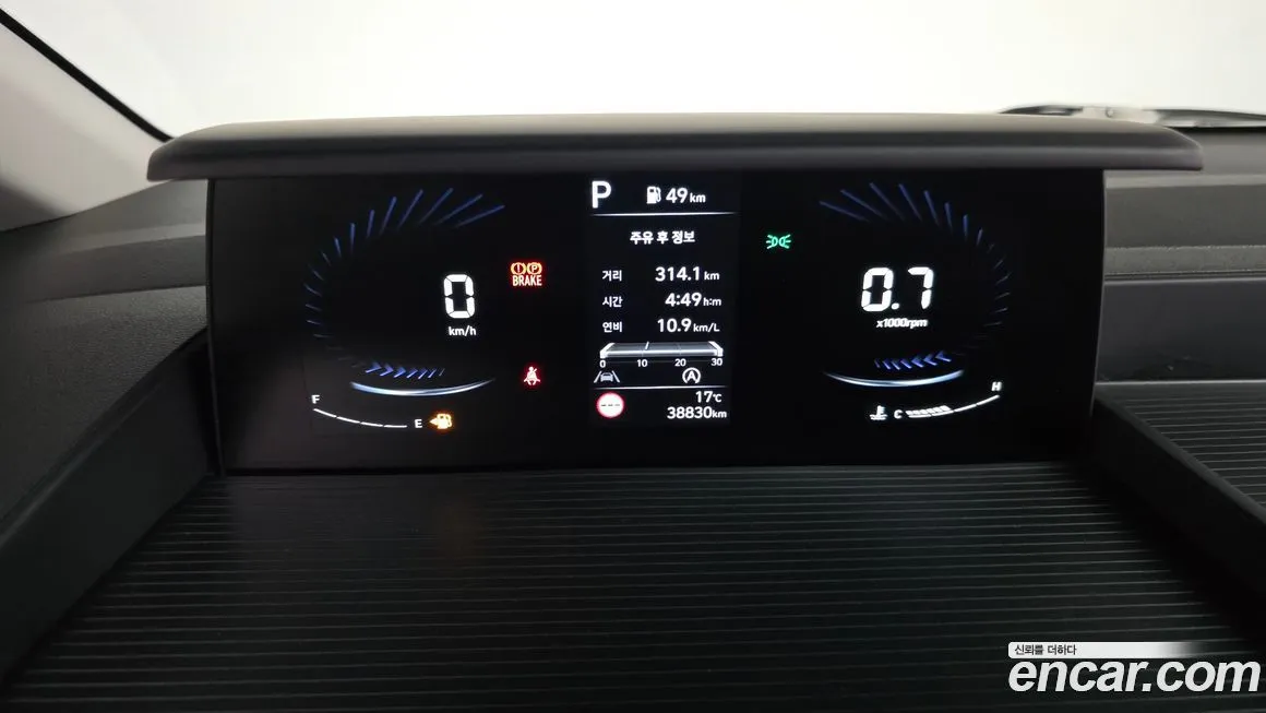 Hyundai Staria — фото 2